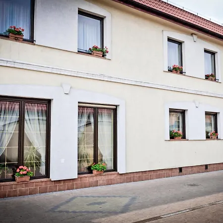 Отель Koloseum